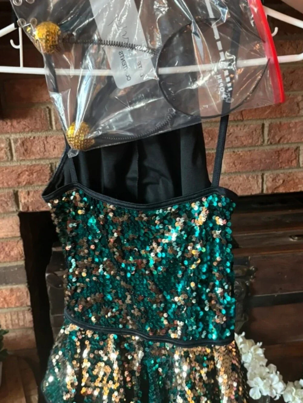 Weissman glittering green